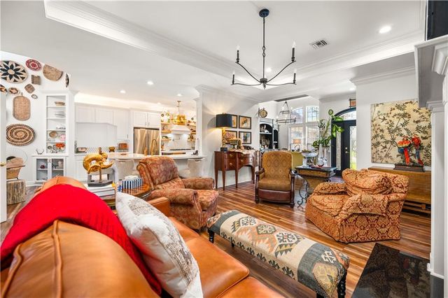 6501 TENNYSON OAKS Lane, Alexandria, LA 71301