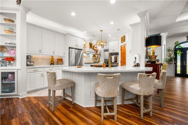 6501 TENNYSON OAKS Lane, Alexandria, LA 71301