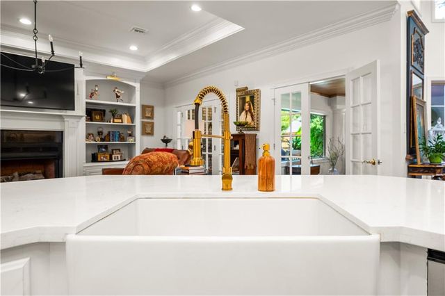 6501 TENNYSON OAKS Lane, Alexandria, LA 71301