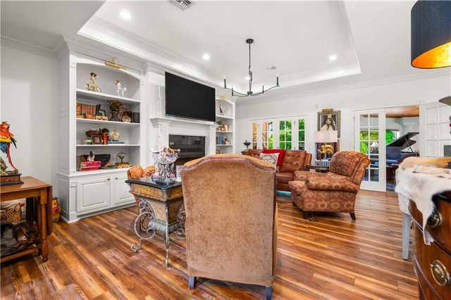 6501 TENNYSON OAKS Lane, Alexandria, LA 71301