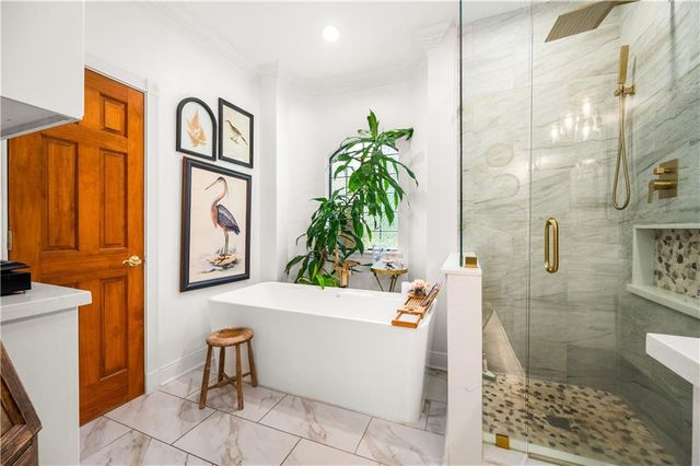 6501 TENNYSON OAKS Lane, Alexandria, LA 71301