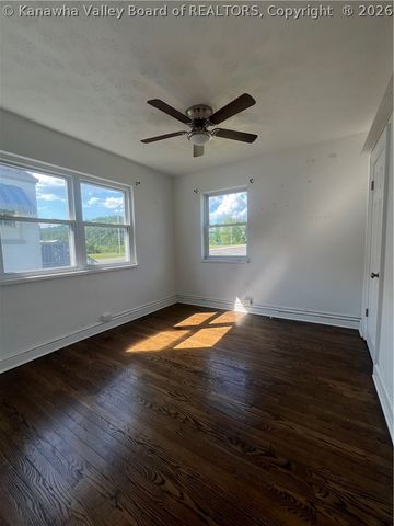 136 Cabell Street, Dunbar, WV 25064