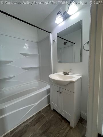 136 Cabell Street, Dunbar, WV 25064