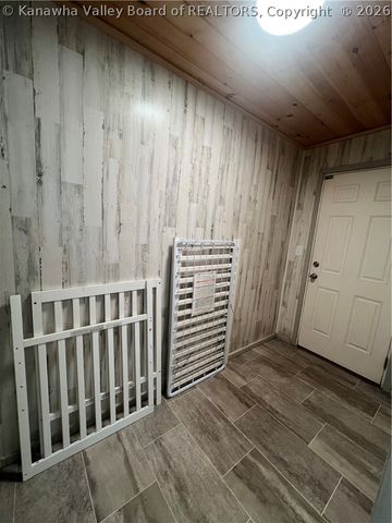 136 Cabell Street, Dunbar, WV 25064