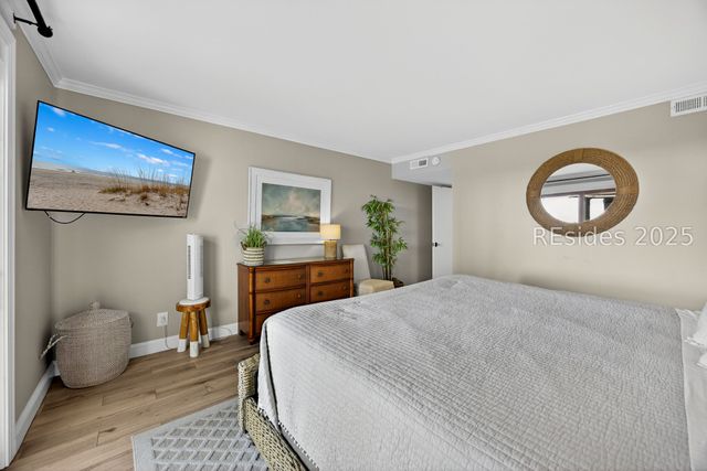 31 S Forest Beach Dr Apt 51, Hilton Head Island, SC 29928