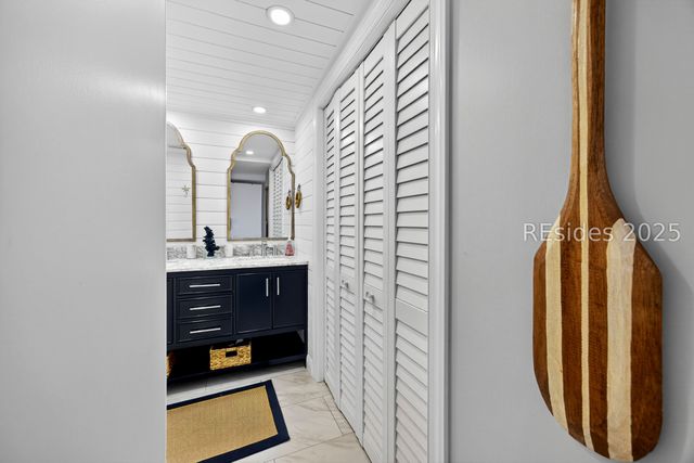 31 S Forest Beach Dr Apt 51, Hilton Head Island, SC 29928