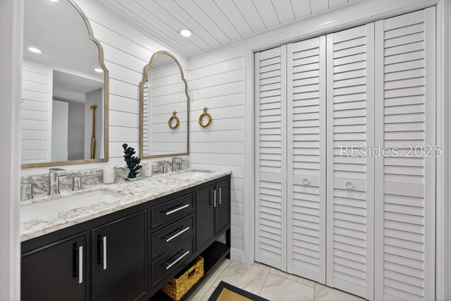 31 S Forest Beach Dr Apt 51, Hilton Head Island, SC 29928