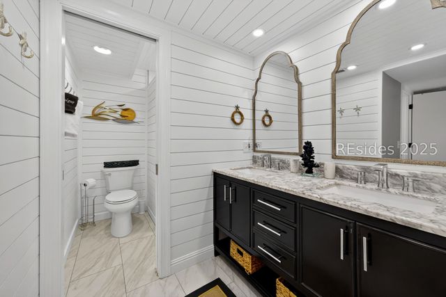 31 S Forest Beach Dr Apt 51, Hilton Head Island, SC 29928