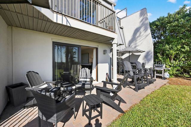 31 S Forest Beach Dr Apt 51, Hilton Head Island, SC 29928