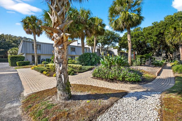 31 S Forest Beach Dr Apt 51, Hilton Head Island, SC 29928