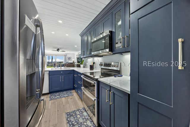 31 S Forest Beach Dr Apt 51, Hilton Head Island, SC 29928