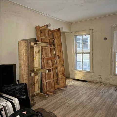 79 Chestnut Street, Oneonta, NY 13820