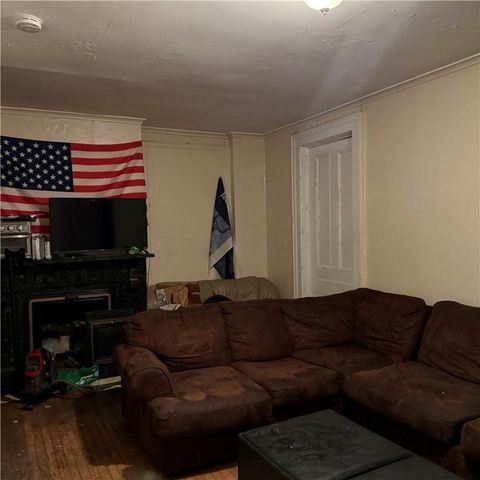 79 Chestnut Street, Oneonta, NY 13820