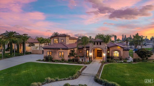 17609 Legend Oaks Lane, Bakersfield, CA 93314