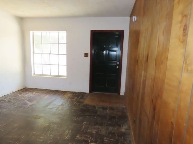 3911 W LEILA AVENUE, Tampa, FL 33616