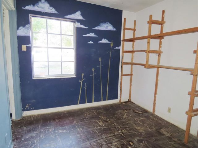 3911 W LEILA AVENUE, Tampa, FL 33616