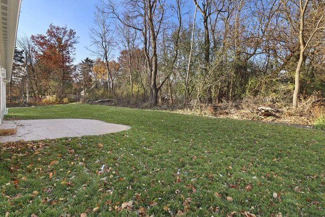 W3794 Beaver DRIVE, Lake Geneva, WI 53147