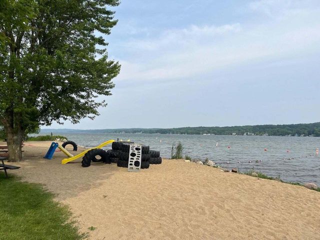 W3794 Beaver DRIVE, Lake Geneva, WI 53147