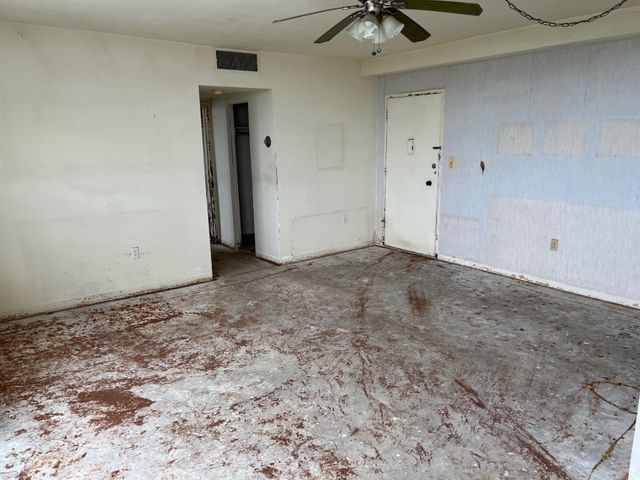 7800 Carlyle Avenue 5E, Miami Beach, FL 33141