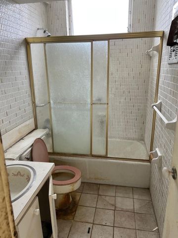 7800 Carlyle Avenue 5E, Miami Beach, FL 33141