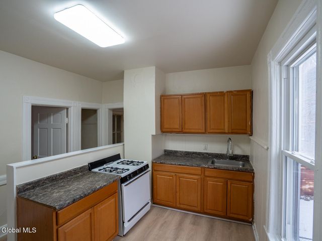 431 Morris Street, Albany, NY 12208