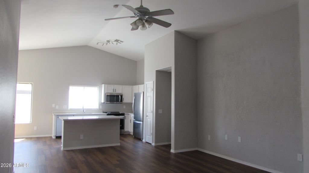 11410 W ROANOKE Drive, Avondale, AZ 85392 — photo 3