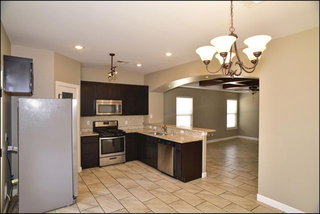 3744 Loma Adriana Drive, El Paso, TX 79938