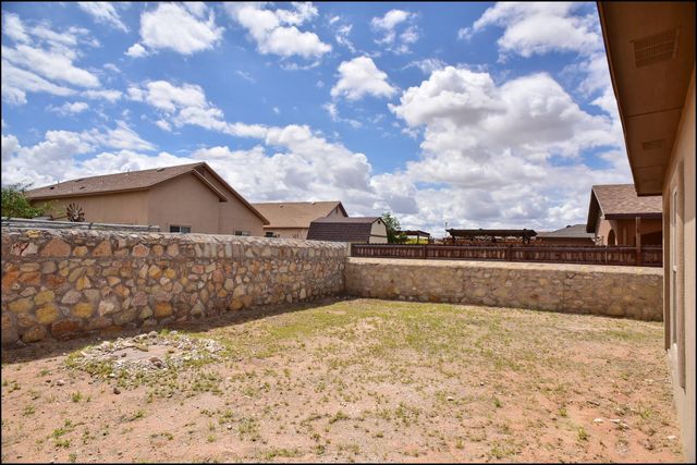 3744 Loma Adriana Drive, El Paso, TX 79938