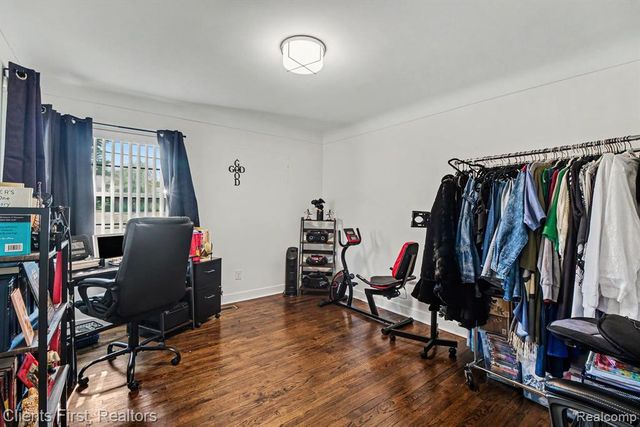 27531 Bell Road, Southfield, MI 48034