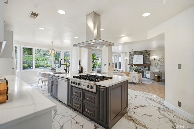 19 Easthill, Trabuco Canyon, CA 92679