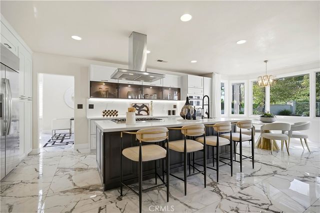 19 Easthill, Trabuco Canyon, CA 92679