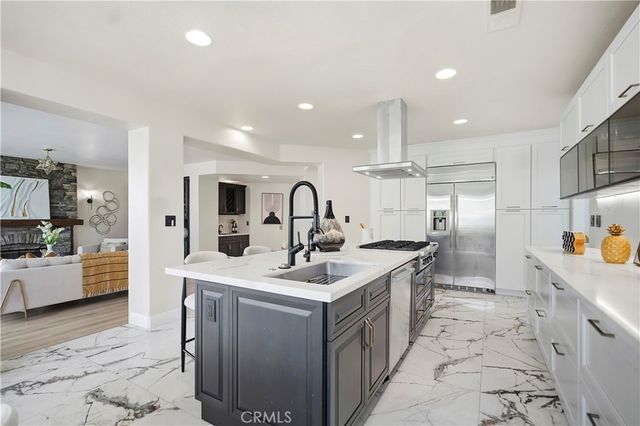 19 Easthill, Trabuco Canyon, CA 92679