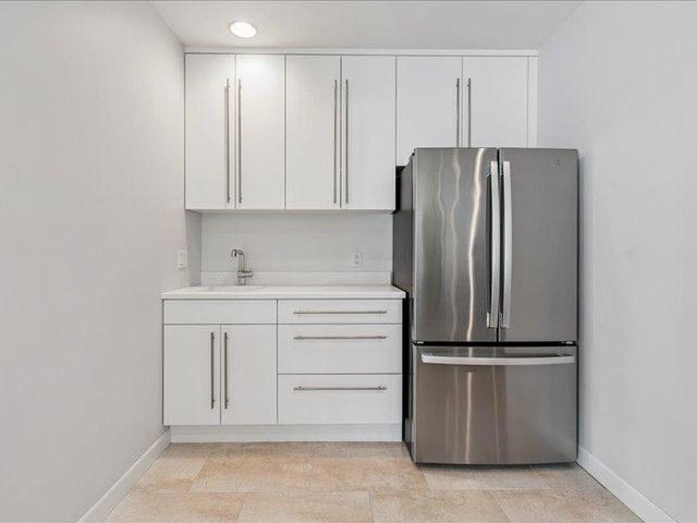 702 Stoneman Court, Fayette, IA 52142