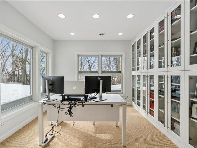 702 Stoneman Court, Fayette, IA 52142