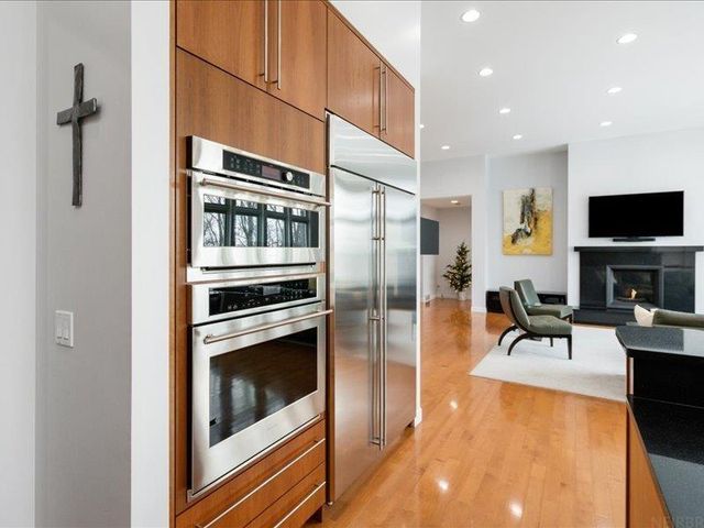 702 Stoneman Court, Fayette, IA 52142