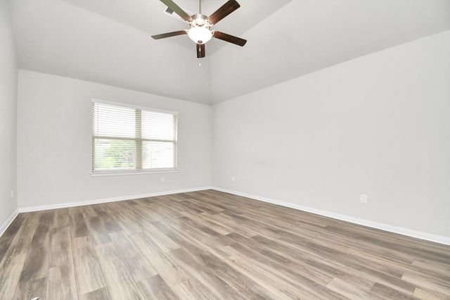 299 Brocks Lane, Montgomery, TX 77356