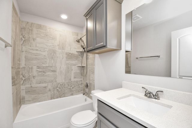 299 Brocks Lane, Montgomery, TX 77356