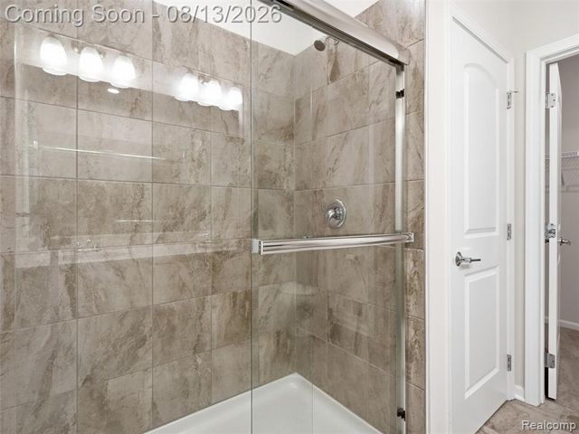 121 Coppice Way, White Lake, MI 48386