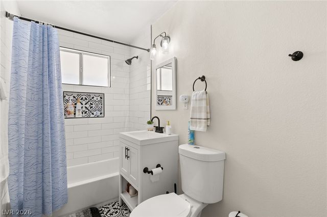 115 Ivy Street, Henderson, NV 89015