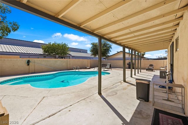 115 Ivy Street, Henderson, NV 89015