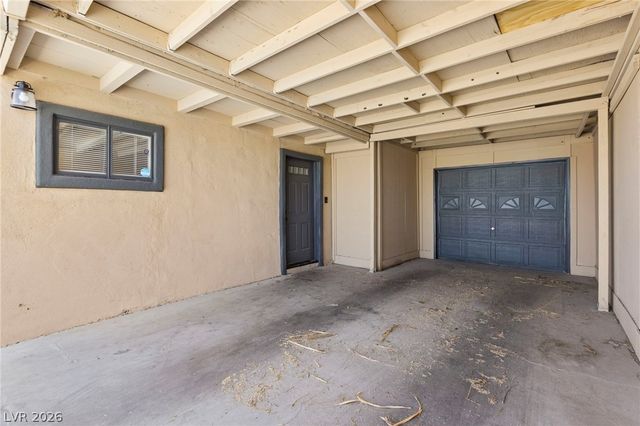 115 Ivy Street, Henderson, NV 89015