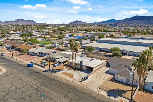 115 Ivy Street, Henderson, NV 89015