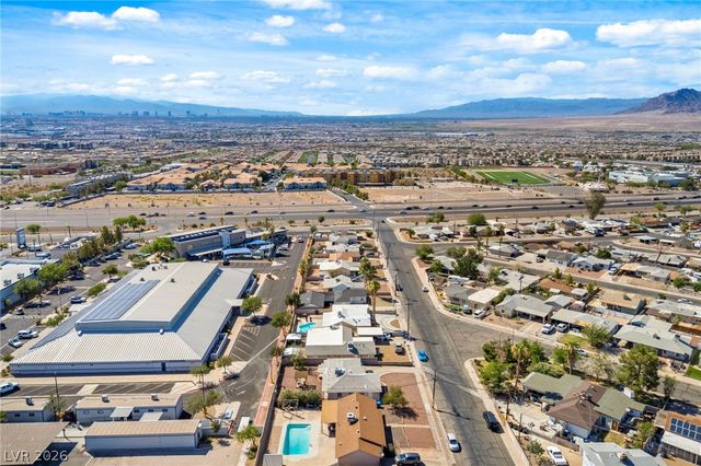 115 Ivy Street, Henderson, NV 89015