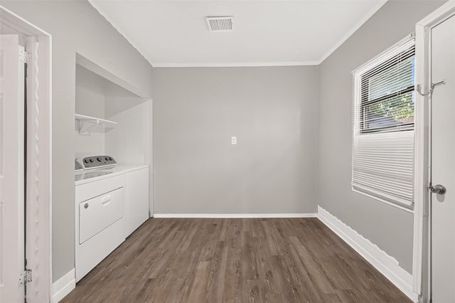 1507 Laird Street, Houston, TX 77008