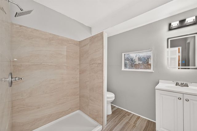 1507 Laird Street, Houston, TX 77008