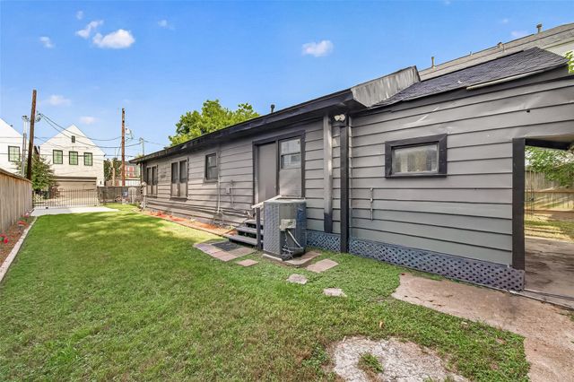 1507 Laird Street, Houston, TX 77008