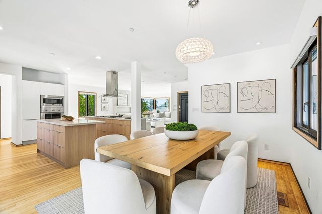 2912 Hillside Drive, Burlingame, CA 94010