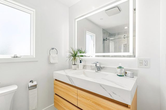 2912 Hillside Drive, Burlingame, CA 94010