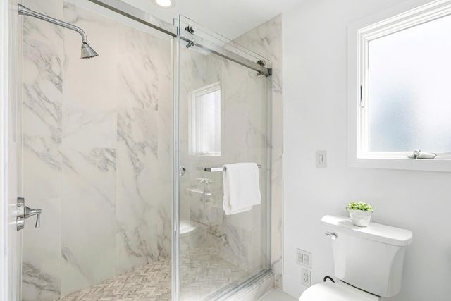 2912 Hillside Drive, Burlingame, CA 94010