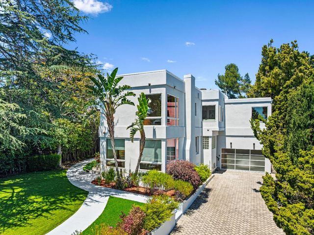 2912 Hillside Drive, Burlingame, CA 94010
